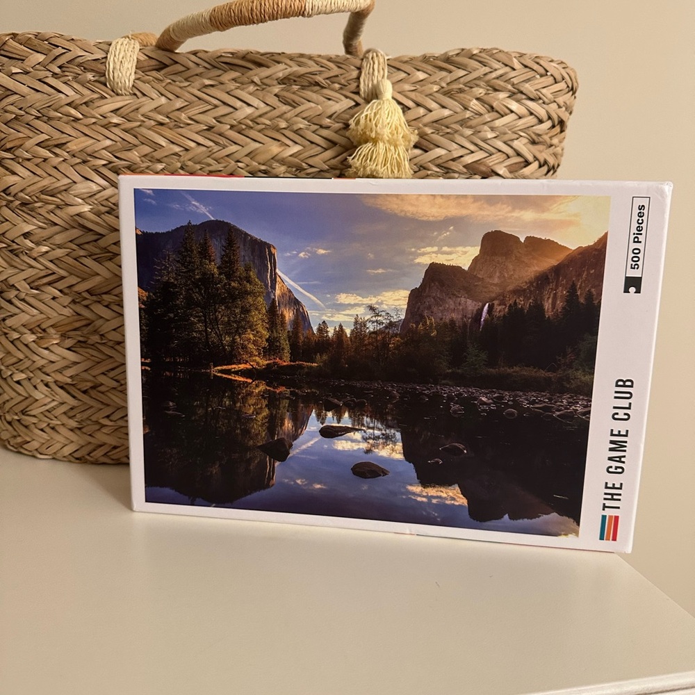 The Game Club 500 Piece Puzzle - Yosemite